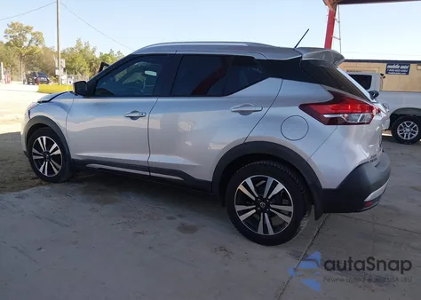 2019 Nissan Kicks Sr from USA, damaged, VIN 3N1CP5CU3KL480161